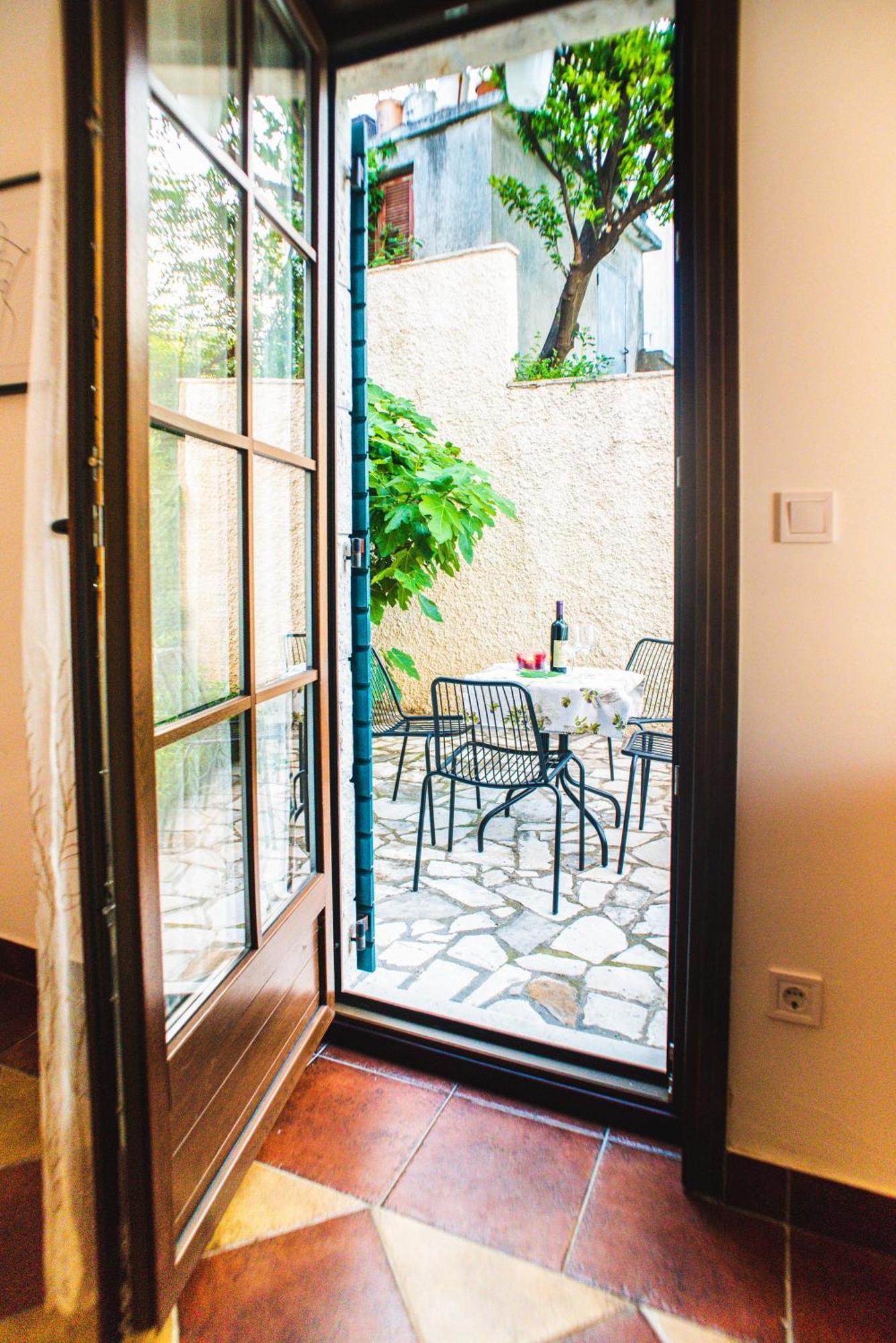 Villa Chantal Котор Екстер'єр фото